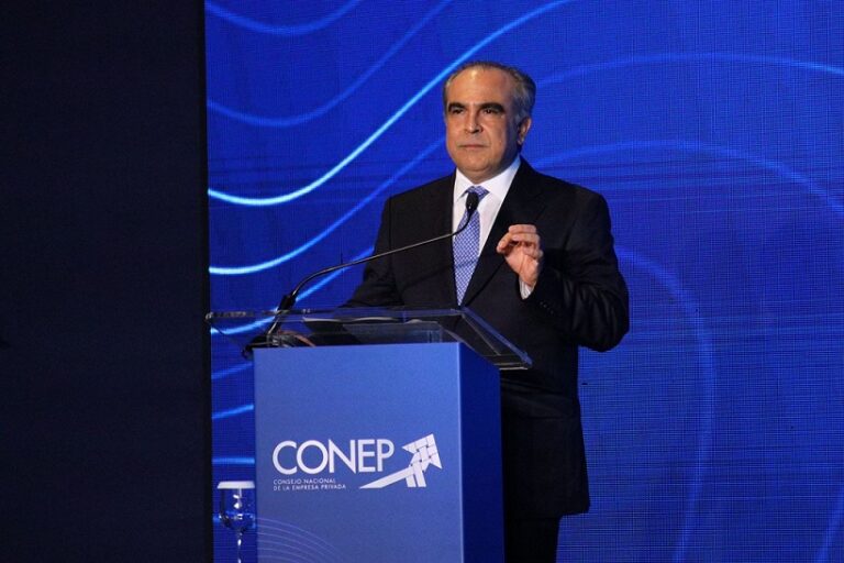 El CONEP plantea un pacto nacional para blindar desarrollo de RD