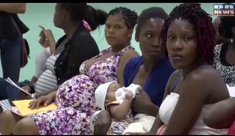 ¿Qué hacer con las parturientas haitianas?